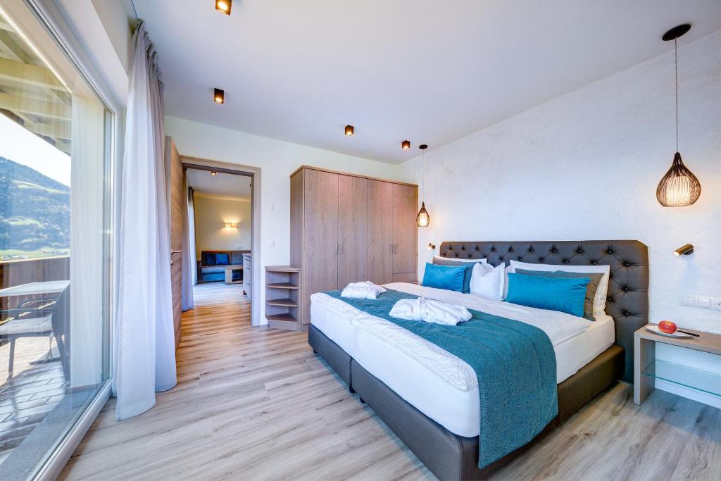 Łóżko lub łóżka w pokoju w obiekcie Apartments Lichtenberg