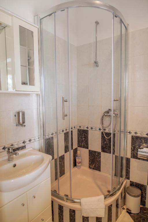 Apartments Hrga Srima - Apartamento - Térreo