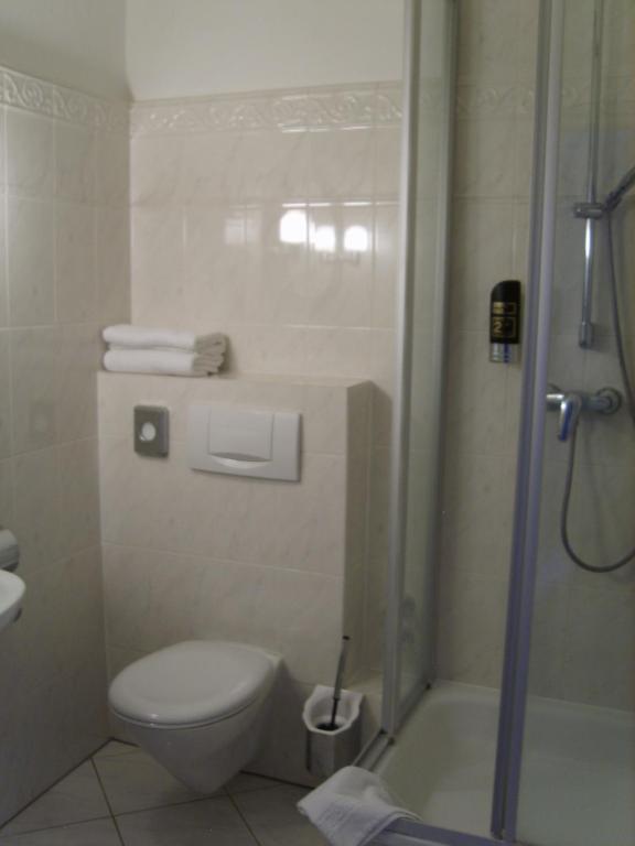 Vier Jahreszeiten - Resim 12