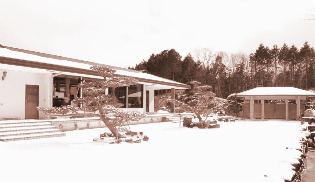 NARA japanese garden villa v zimě
