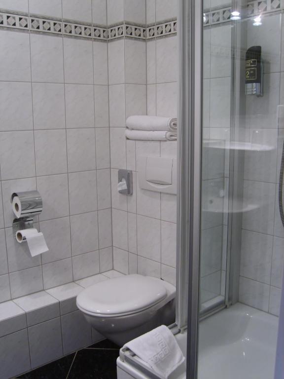 Vier Jahreszeiten - Resim 16