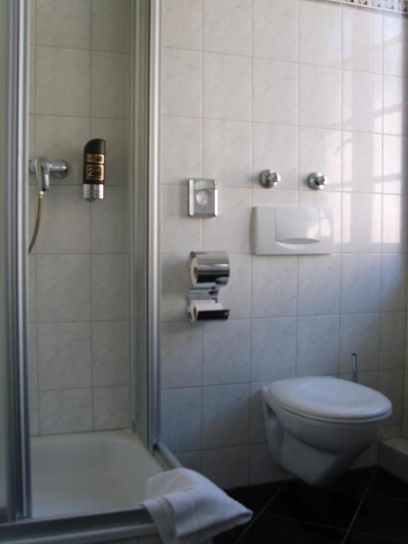 Vier Jahreszeiten - Resim 18