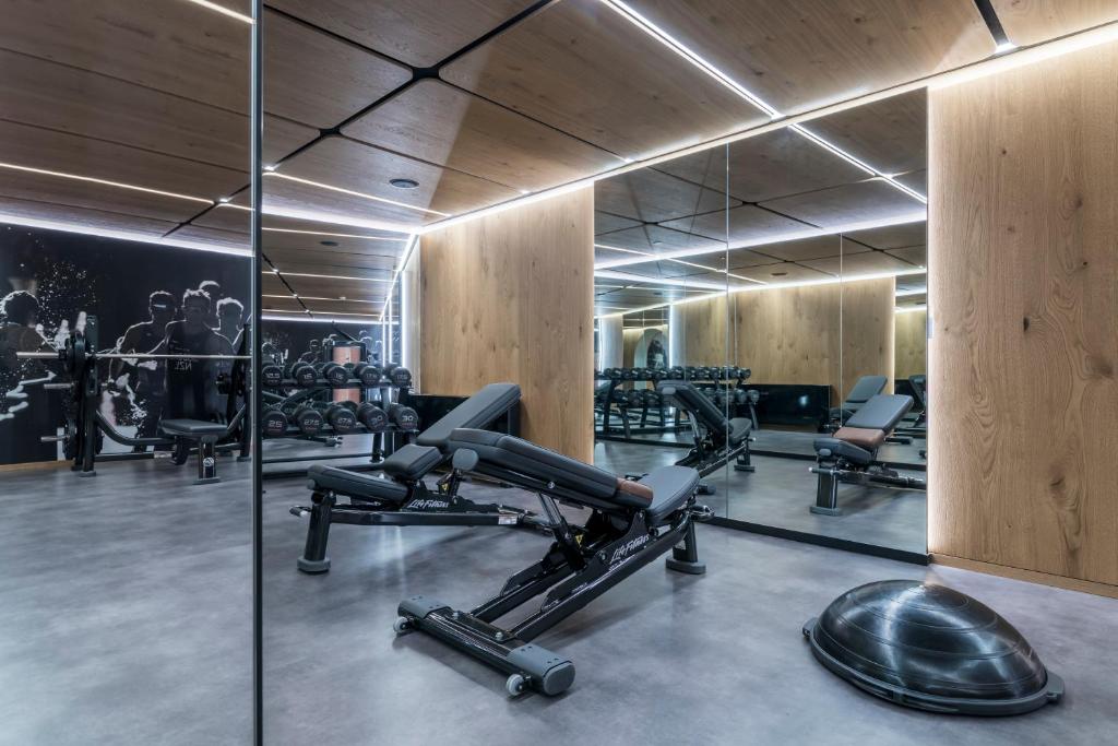 Fitness centrum a/nebo fitness zařízení v ubytování Hotel Magdalener Hof