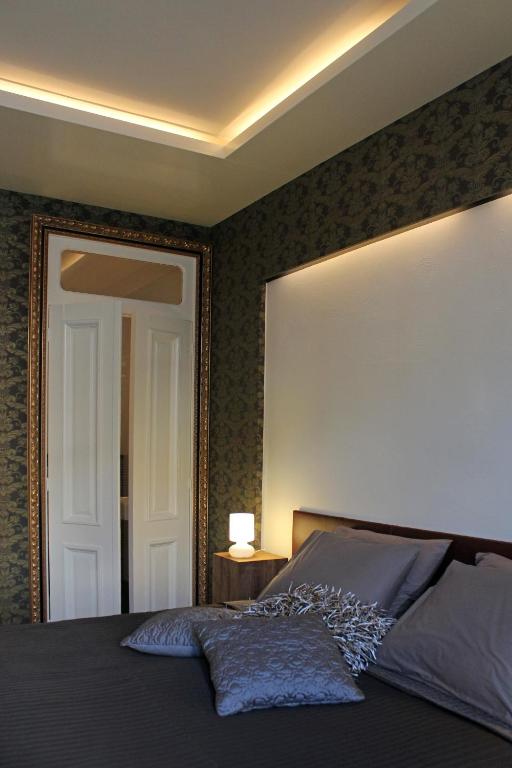 Postel nebo postele na pokoji v ubytování Hof, a luxury B&B in the center of Eindhoven