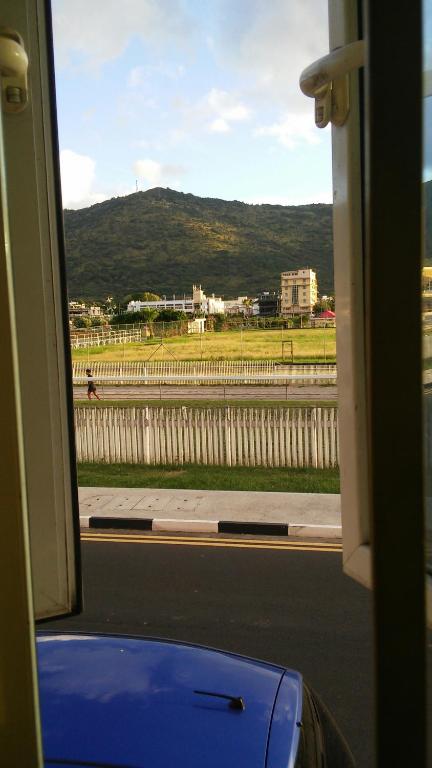 Champs De Mars Apartment - 2