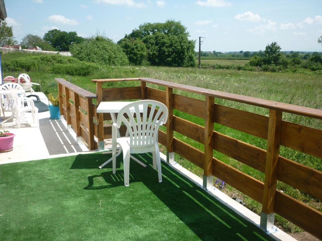 Balkón nebo terasa v ubytování B&B Chambre Chante Cristal