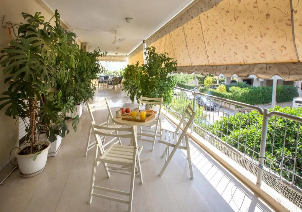 Family Holidays Apartment in Glyfada by GHH, Athens, Greece