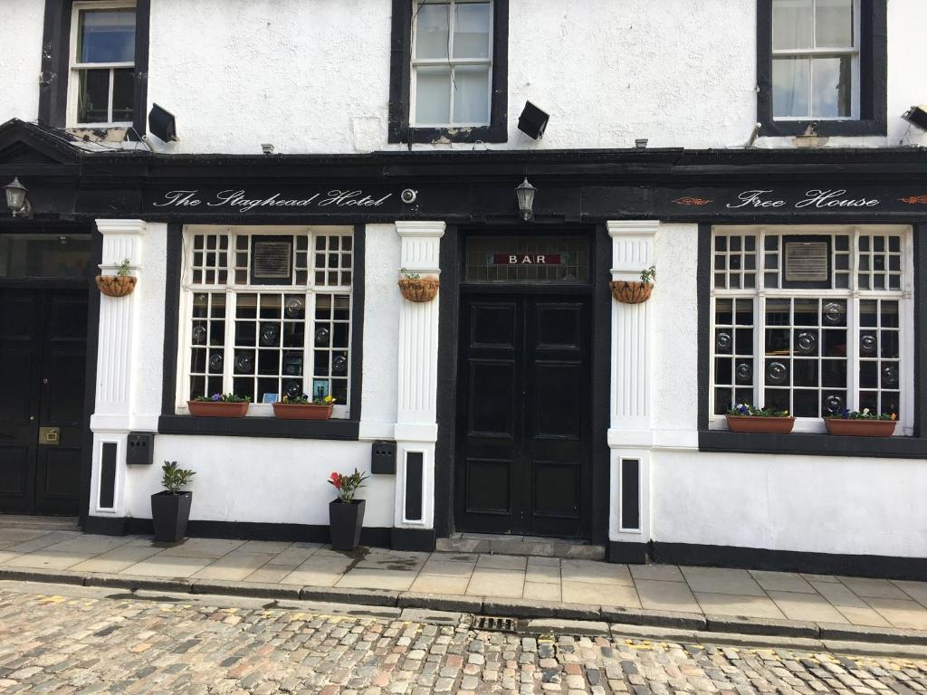 The Stag Head Hotel - Resim 11