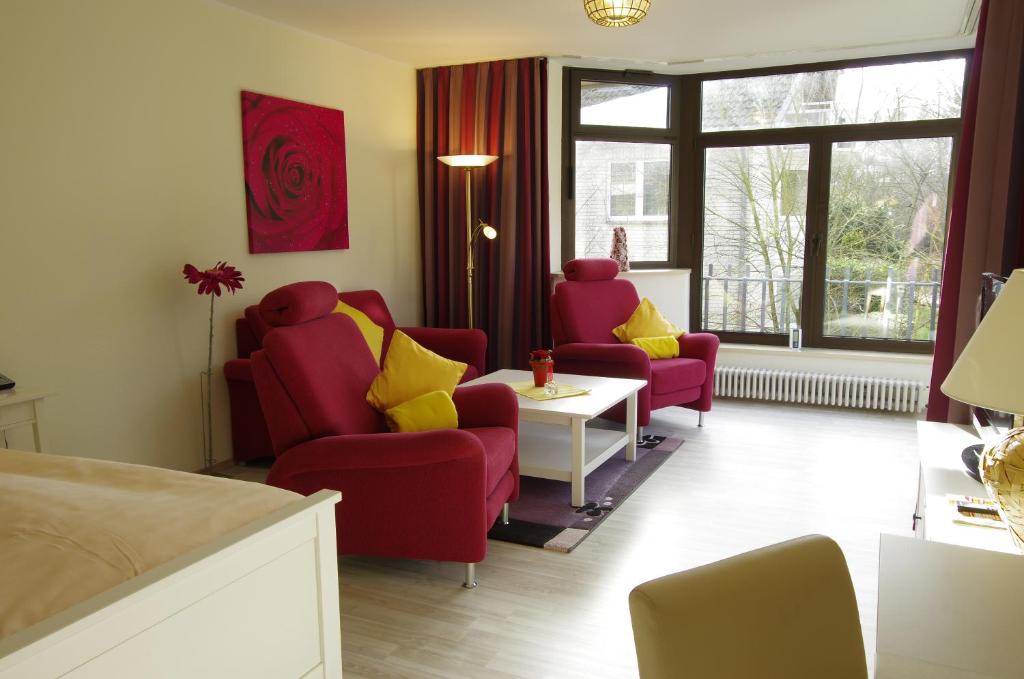 Posezení v ubytování Haus Roseneck mit gratis Zugang zur Jod-Sole-Therme