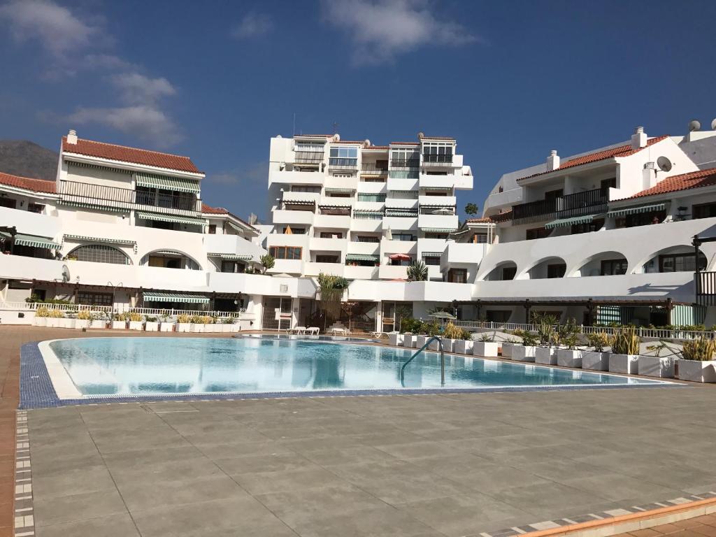 Apartment next to 3 excellent Beaches Costa Adeje, Adeje ...
