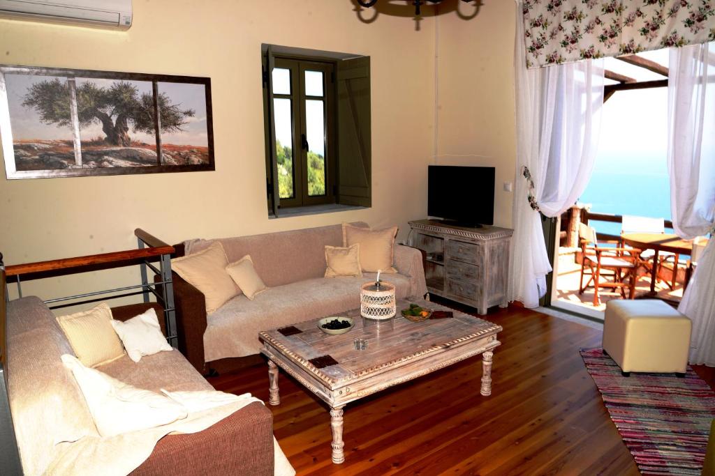 Posedenie v ubytovaní Dio Guesthouses