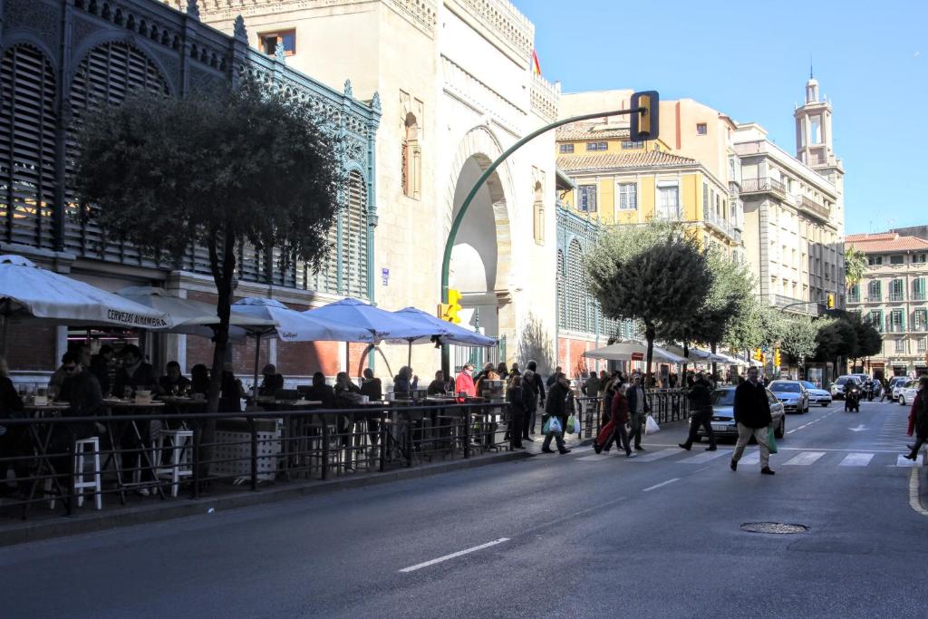 Hostia v ubytovaní Homely Málaga Don Cristian con Parking privado