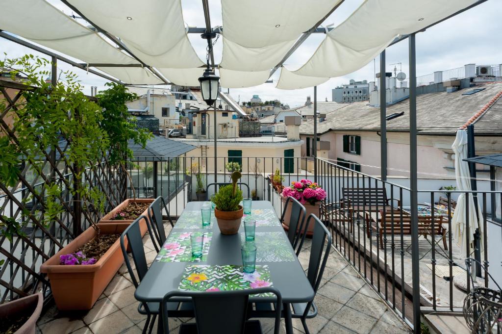 Old Genoa Rooms & Apartments - Apartment With Terrace