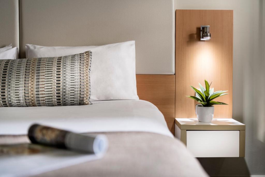 Grand Hotel and Apartments Townsville - Resim 9