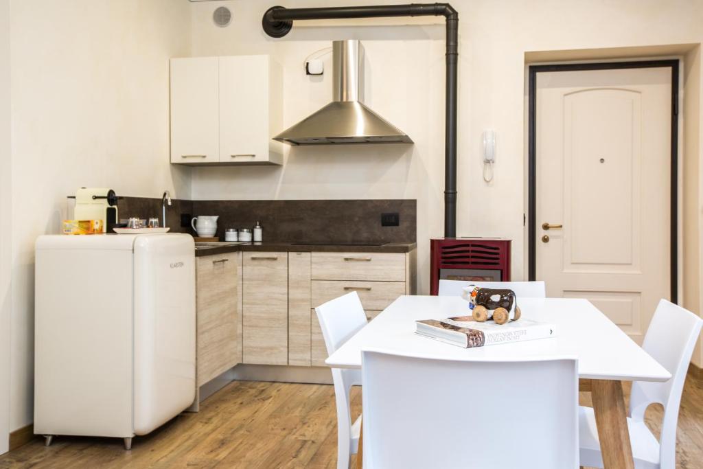 Inn Aosta - La Piazza - 13