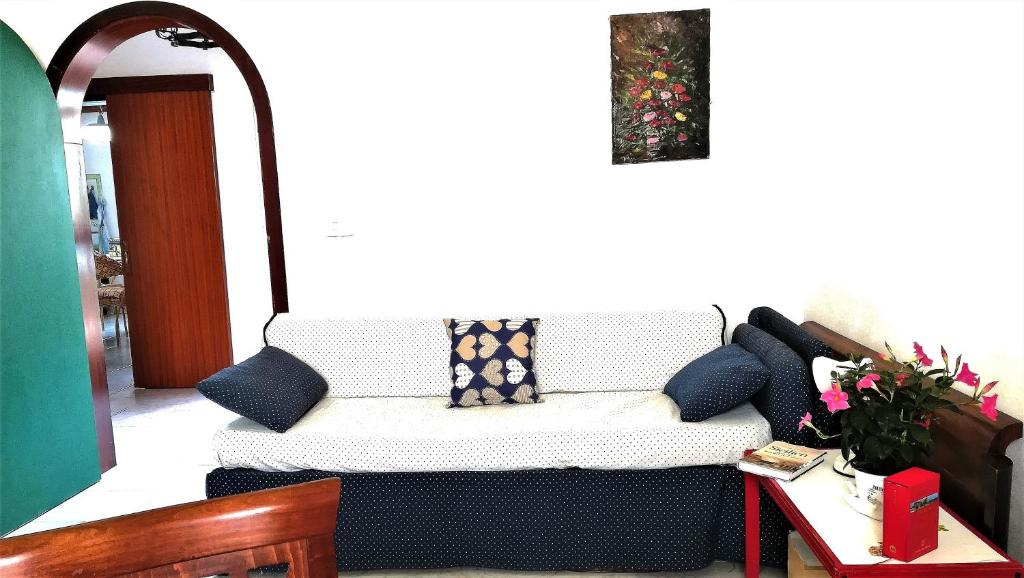 A seating area at Casa Elena Al Duomo