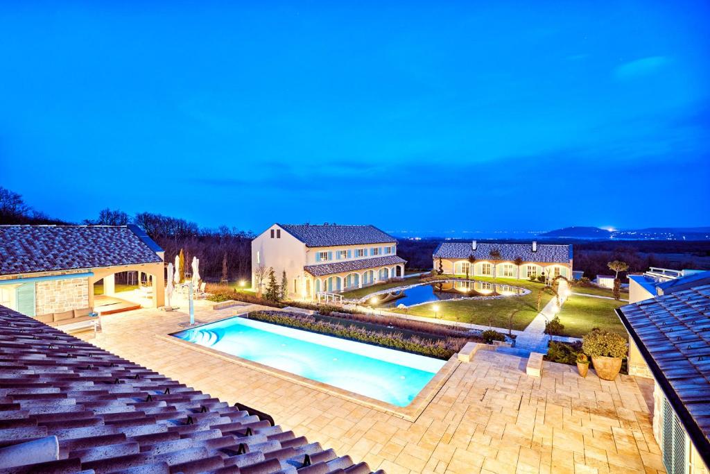 Villa Vitae Balatonfured Hungary Booking Com