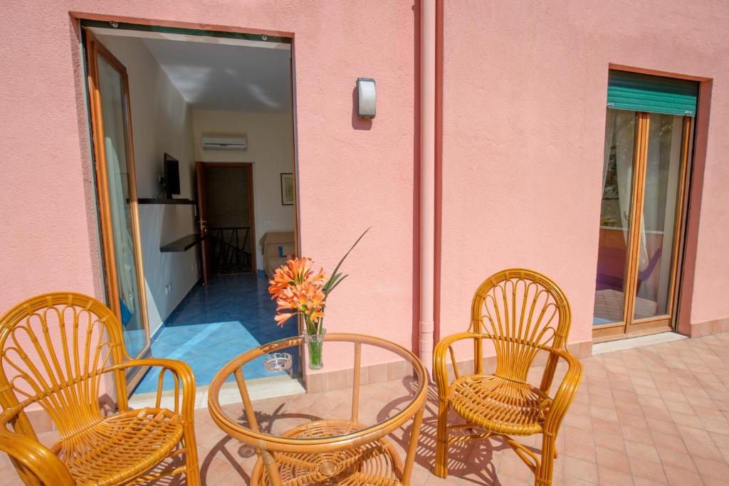 Villa Rosa Sorrento - 17