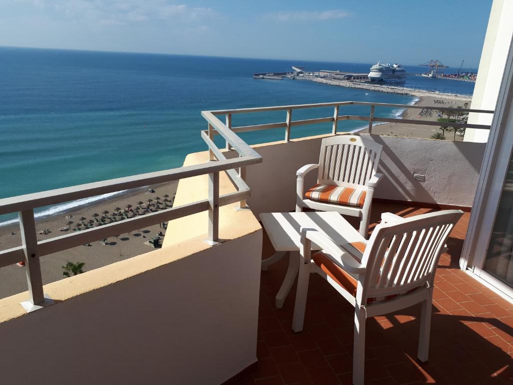 Primera linea de playa 4, Málaga – Updated 2022 Prices