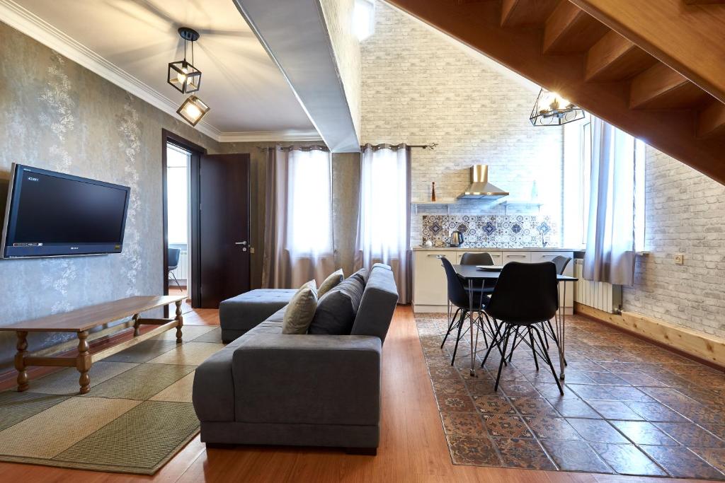 Iliani Hotel - Duplex Suite