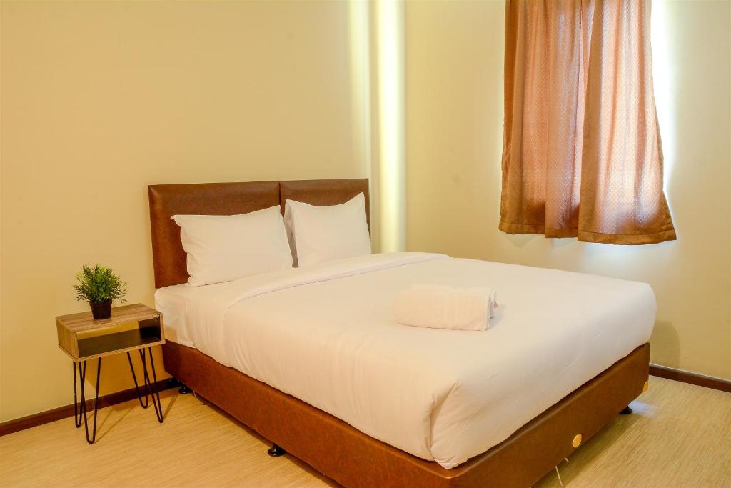 Best 3BR Apartment Grand Palace Kemayoran with Sofabed By Travelio - Departamento