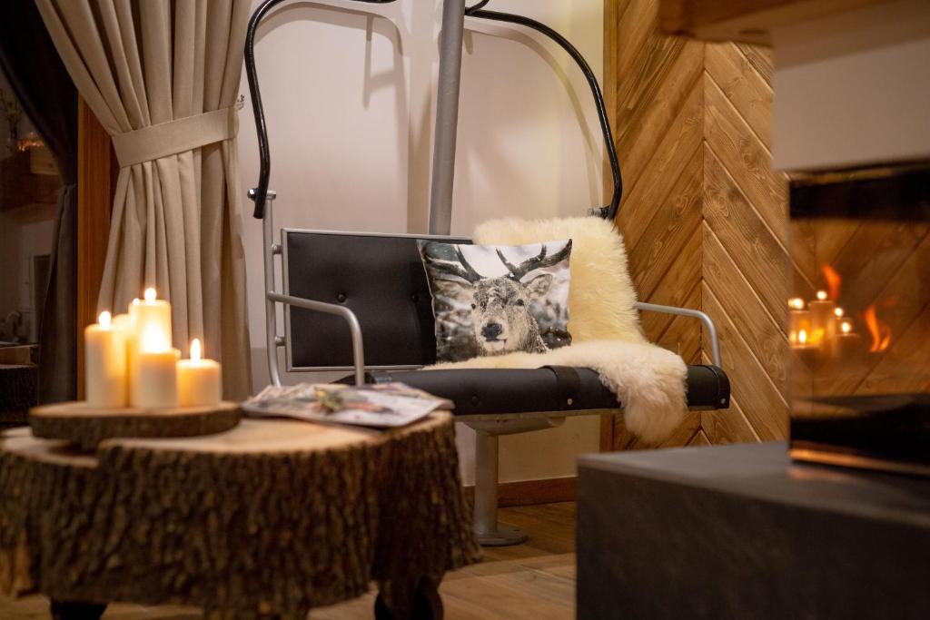 Posezení v ubytování Nosalowski Wypas Jacuzzi & Sauna