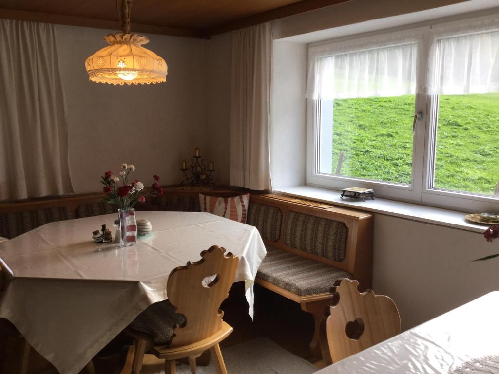 Posezení v ubytování Gästehaus Pfandl