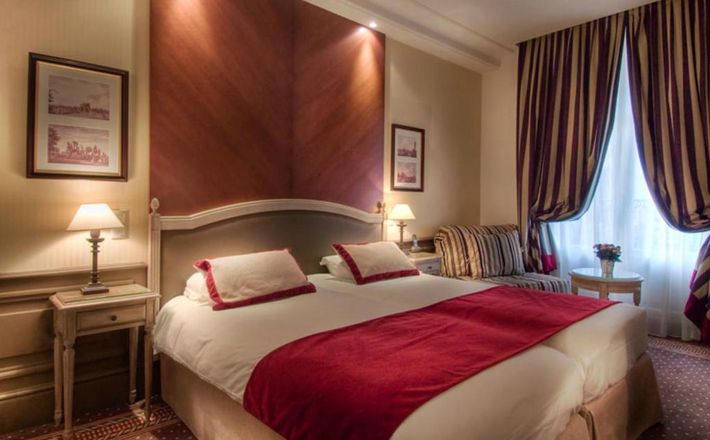 Best Western Premier Trocadero La Tour - Resim 37