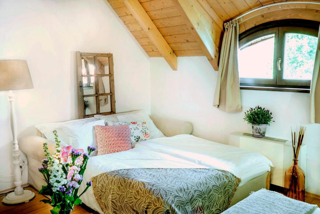 BASALTINA Panzió - Deluxe Family Suite