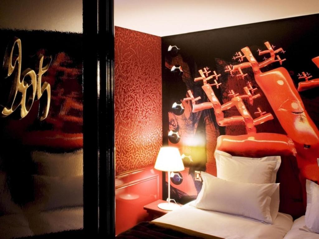 Hôtel du Petit Moulin, Haute Couture hotel by Lacroix - 18