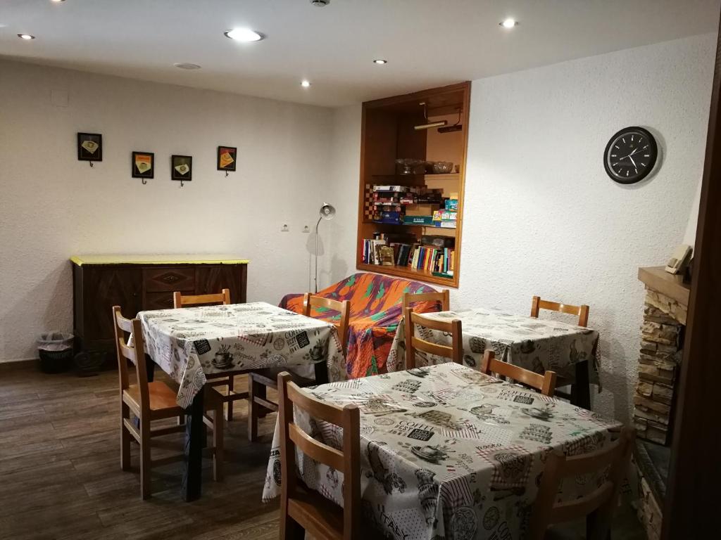 La Bodega Del Camino aka Albergue On TheLe Booking}