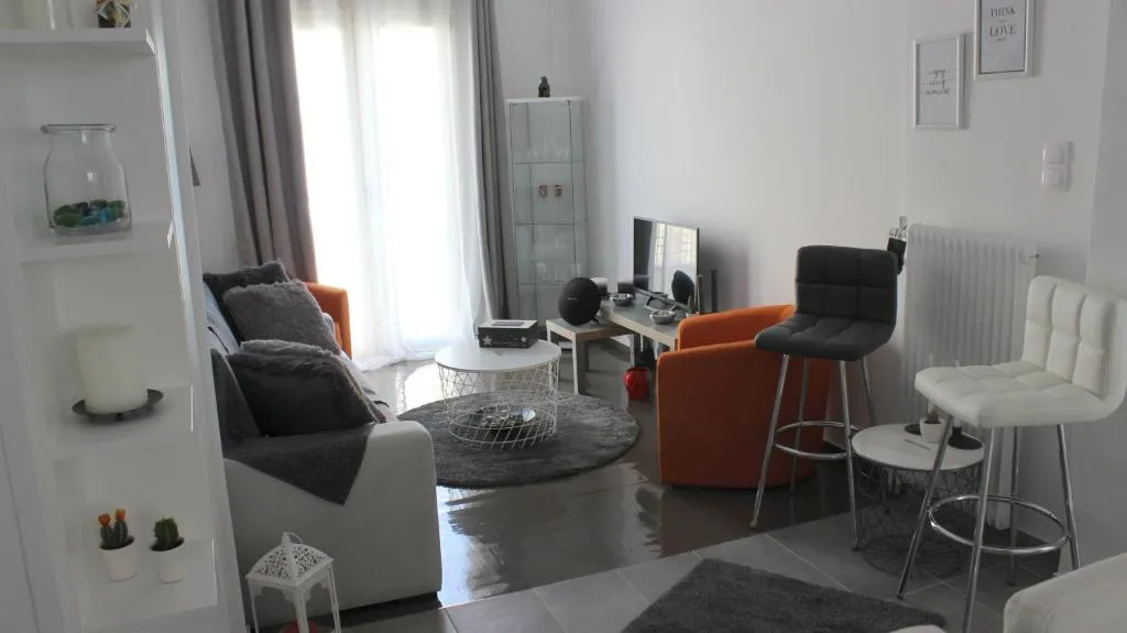 Adrianou 150, Atena, Grecia