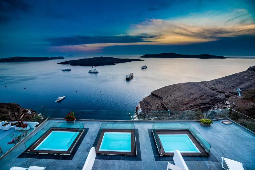 Kratiras View Luxury Suites Fira photo 3