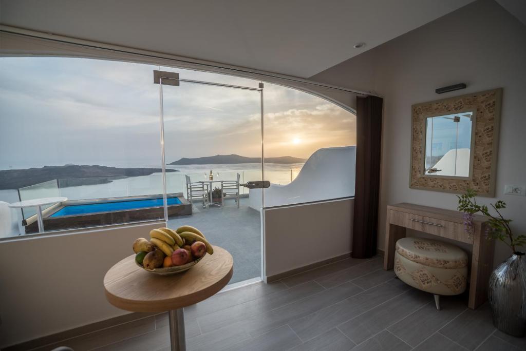 Kratiras View Luxury Suites - Resim 25