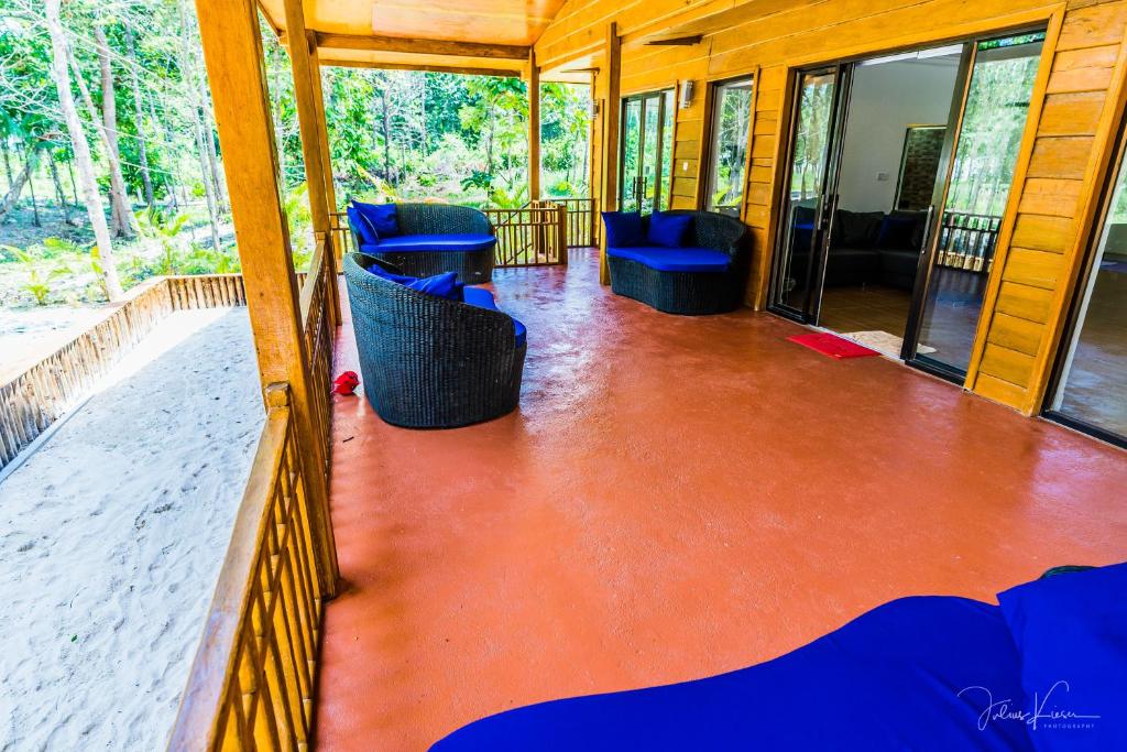 Fotografie z fotogalerie ubytování Sol Beach Resort v destinaci Koh Rong Sanloem