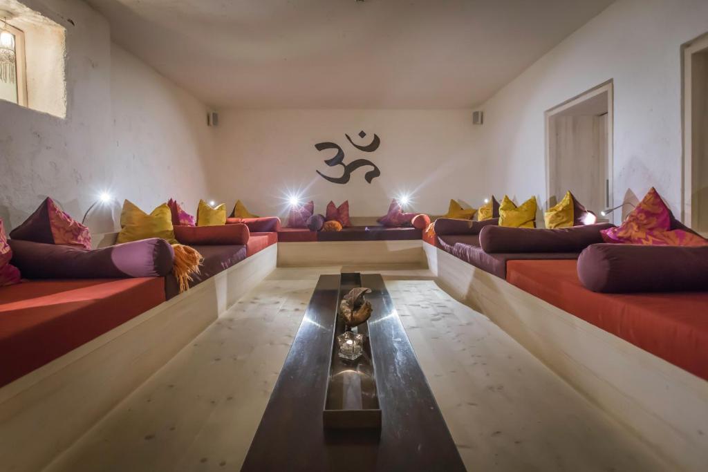Posezení v ubytování Alphotel Stocker Alpine Wellnesshotel
