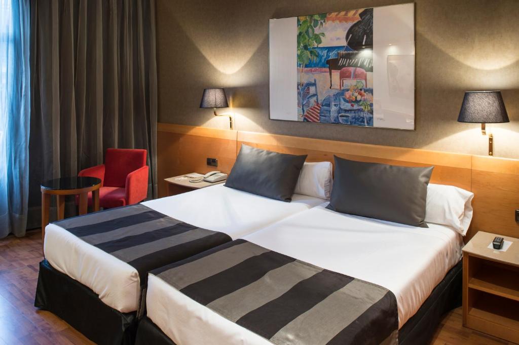 
Triple Room (2 Adults + 1 Child)
