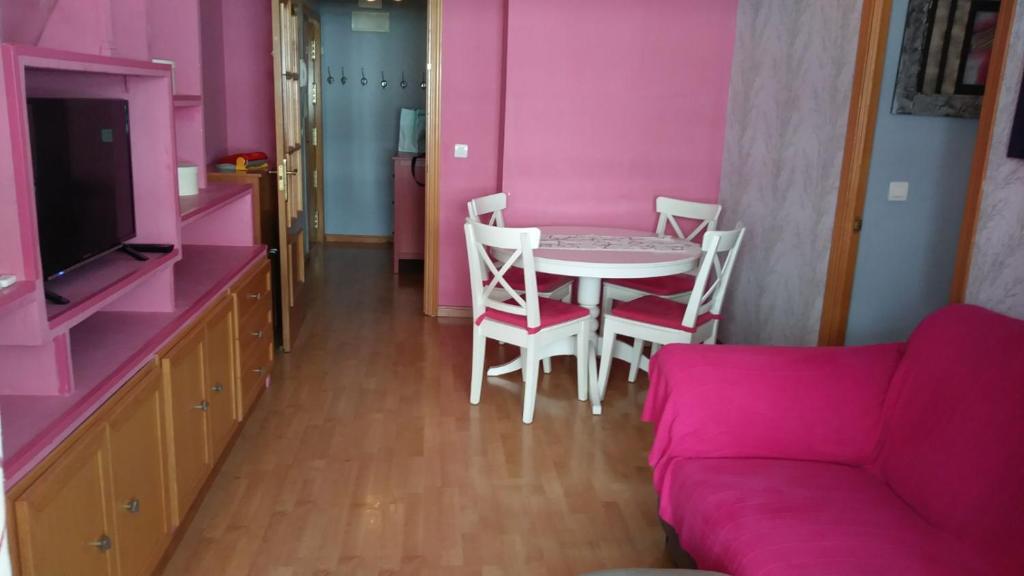 Posedenie v ubytovaní Piso 3 dormitorios centro de Torremolinos 11349
