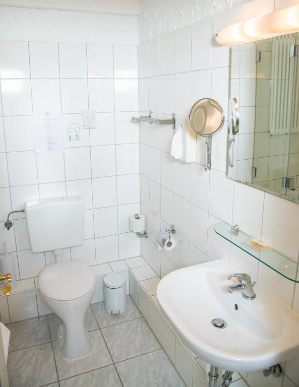 Hotel und Restaurant Löwenbräu Köln - Resim 28