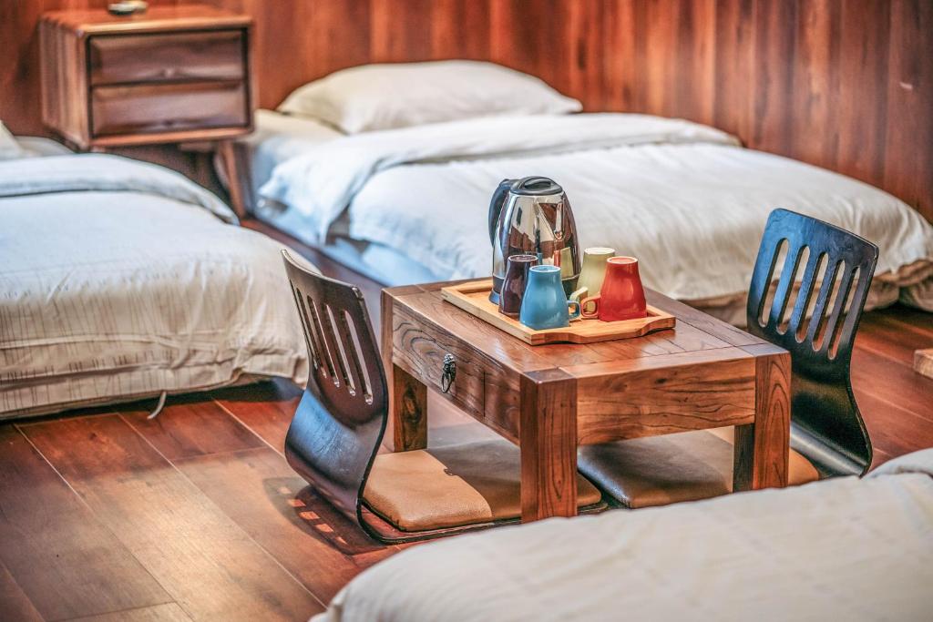 Chengdu Flipflop Hostel Poshpacker (Chunxi Road Metro Station) - Chambre Standard Quadruple--Salle De Bain Privée