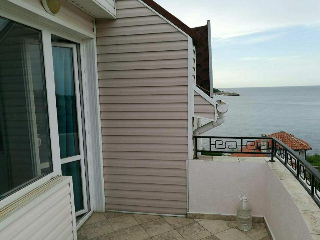 Family Room with Sea View