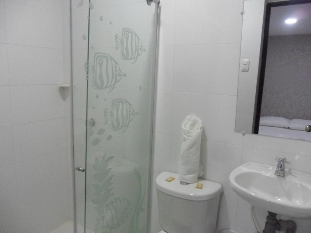 Hotel Kasvel tesisinde bir banyo
