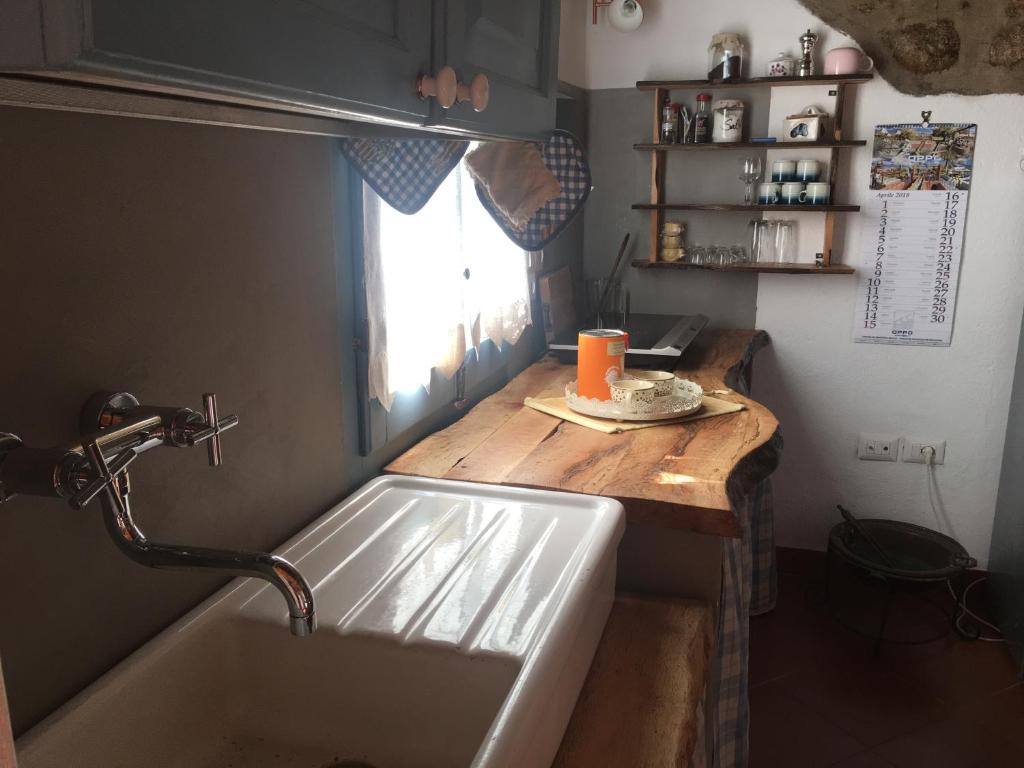 Agriturismo La Casa delle Fate - Superieur Huisje Met Tuin