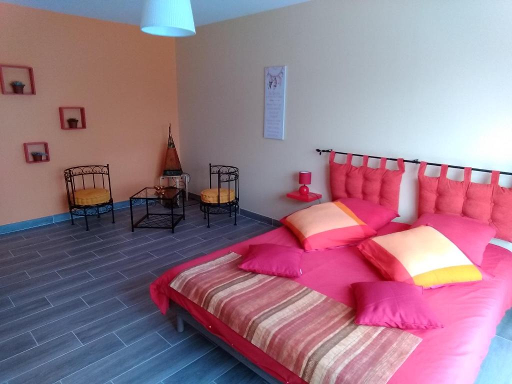 Postel nebo postele na pokoji v ubytování Le Mas De L'Escale