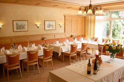 Restaurace v ubytování Hotel Dernbachtal