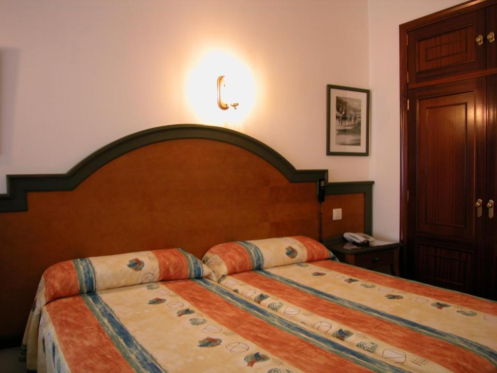 Hotel Touris, Ardía – Updated 2023 Prices