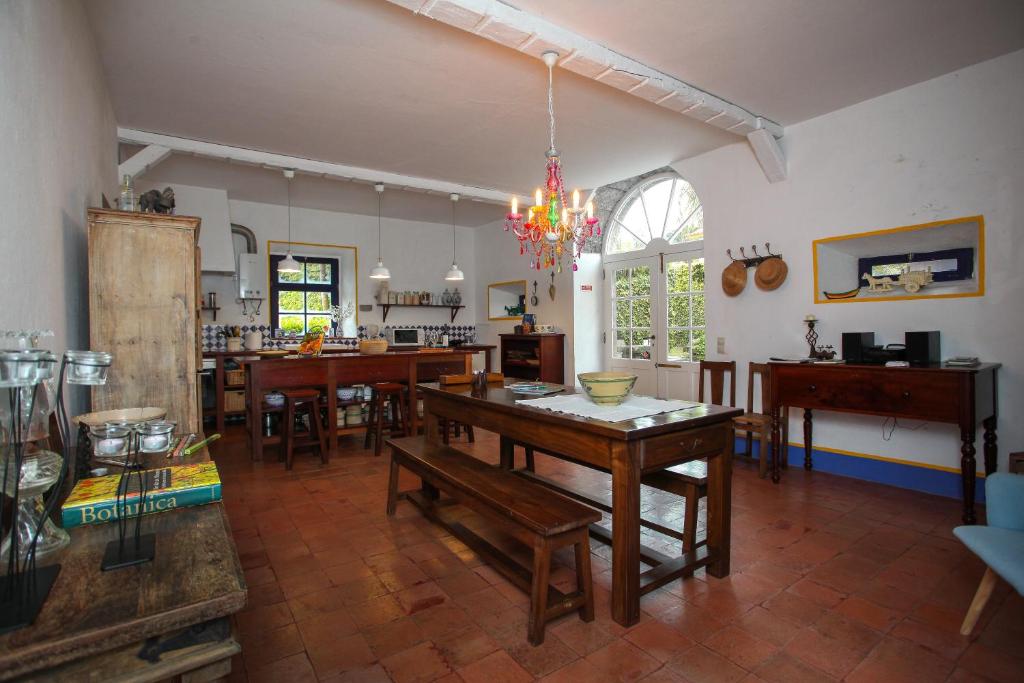 Restaurace v ubytování Quinta das Flores