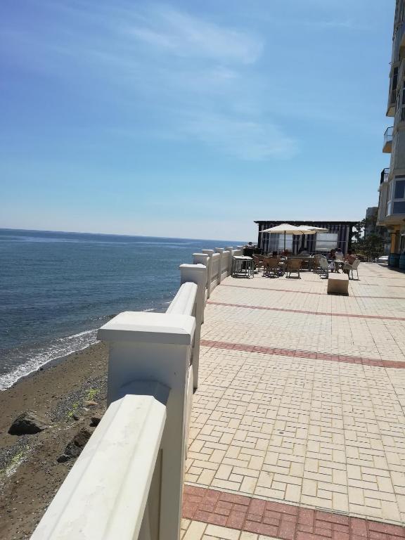 Zdjęcie z galerii obiektu Apartamento en la orilla de Calahonda REFORMADO w mieście Sitio de Calahonda