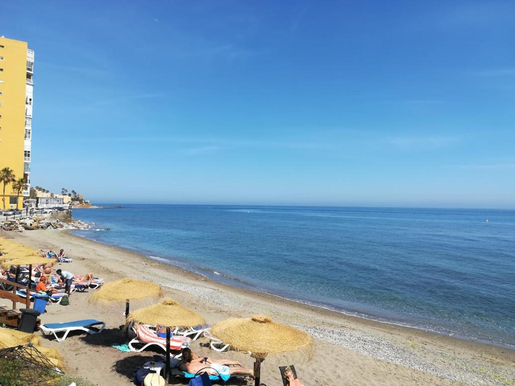 Zdjęcie z galerii obiektu Apartamento en la orilla de Calahonda REFORMADO w mieście Sitio de Calahonda