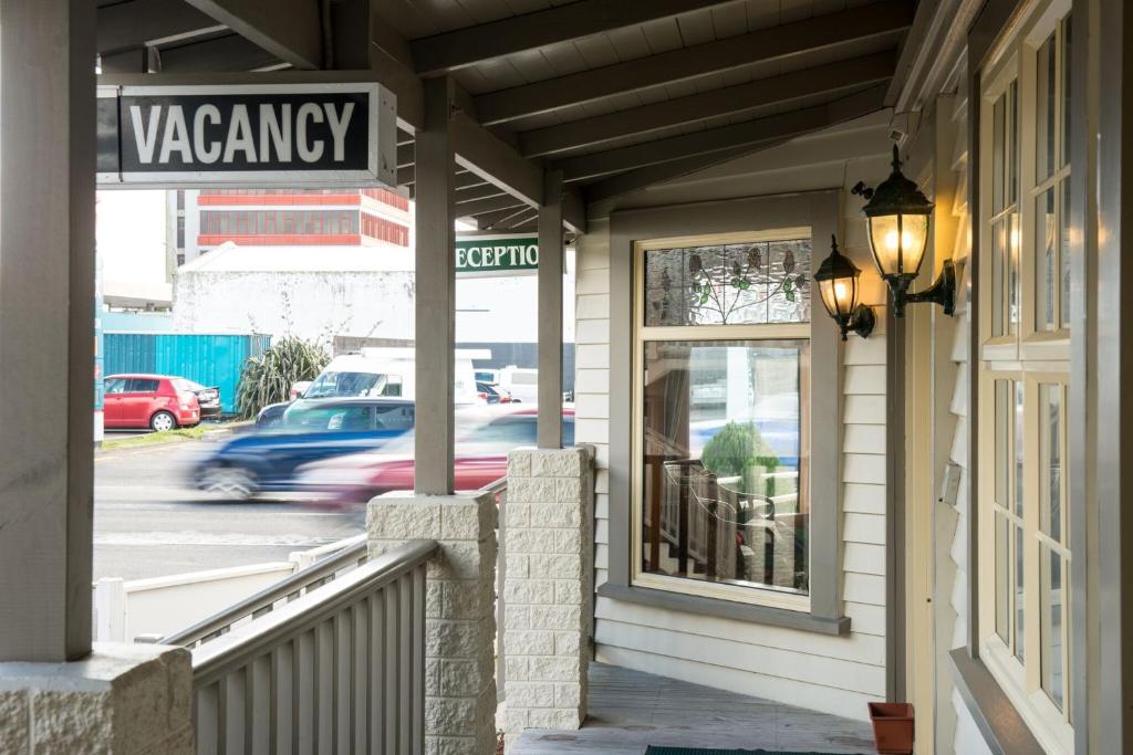 Amber Court Motel - Resim 33